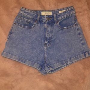 High waisted blue denim Shorts